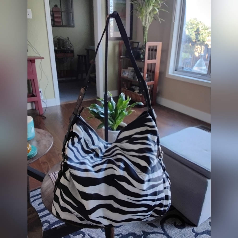 Michael Kors Black and White Zebra Shoulder Bag - Picture 3 of 8